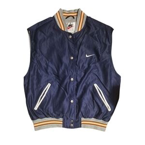 Vintage Nike 90s Vest Swoosh Logo Retro Streetwear Size XL (16-18) Unisex???⬇️